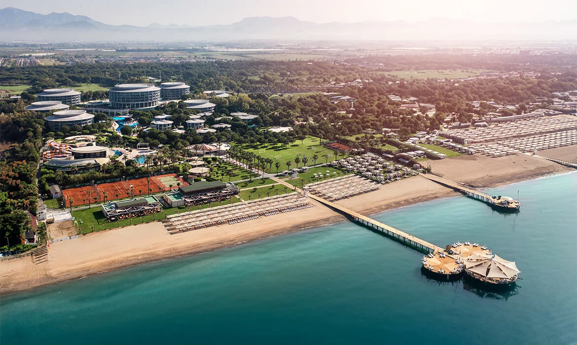 CALISTA LUXURY RESORT